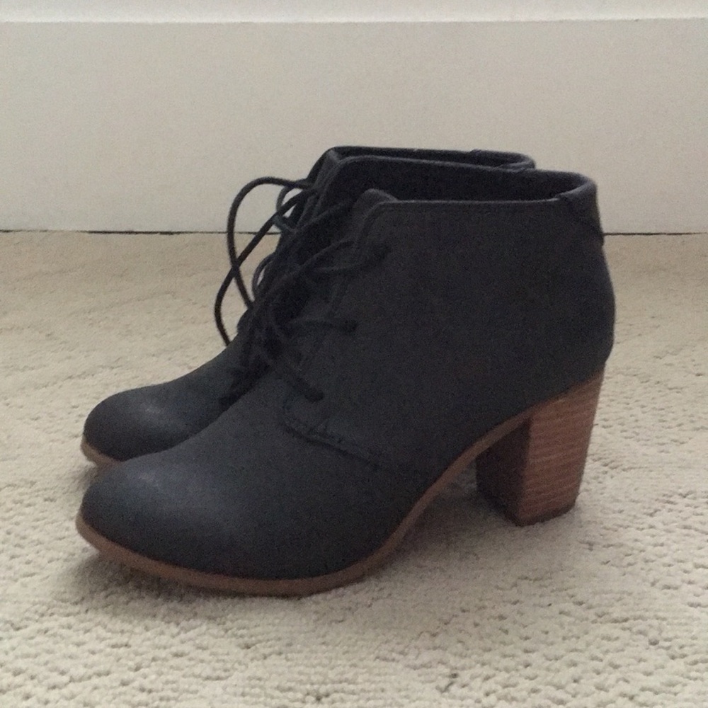 TOMS Booties